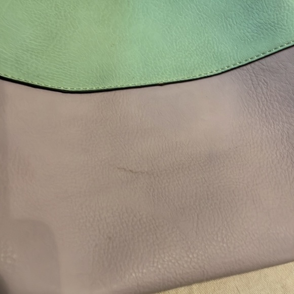 NWOT - Pastel green/purple/pink soft vegan leather purpose with accessory bag - Picture 13 of 13